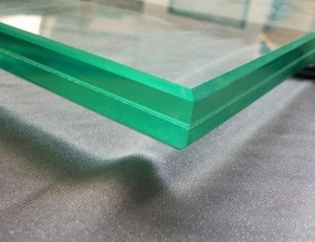 夾膠鋼化玻璃